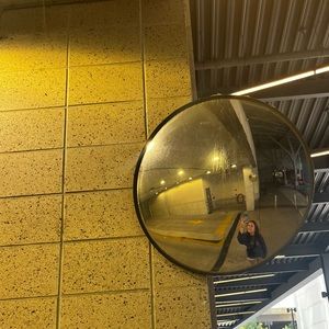 Meet your Posher, Charlotte